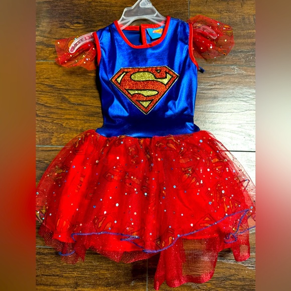 DC Comic Superwoman Tutu Dress Toddler 4 XS Glittery Polka Dot Like New - Picture 1 of 7
